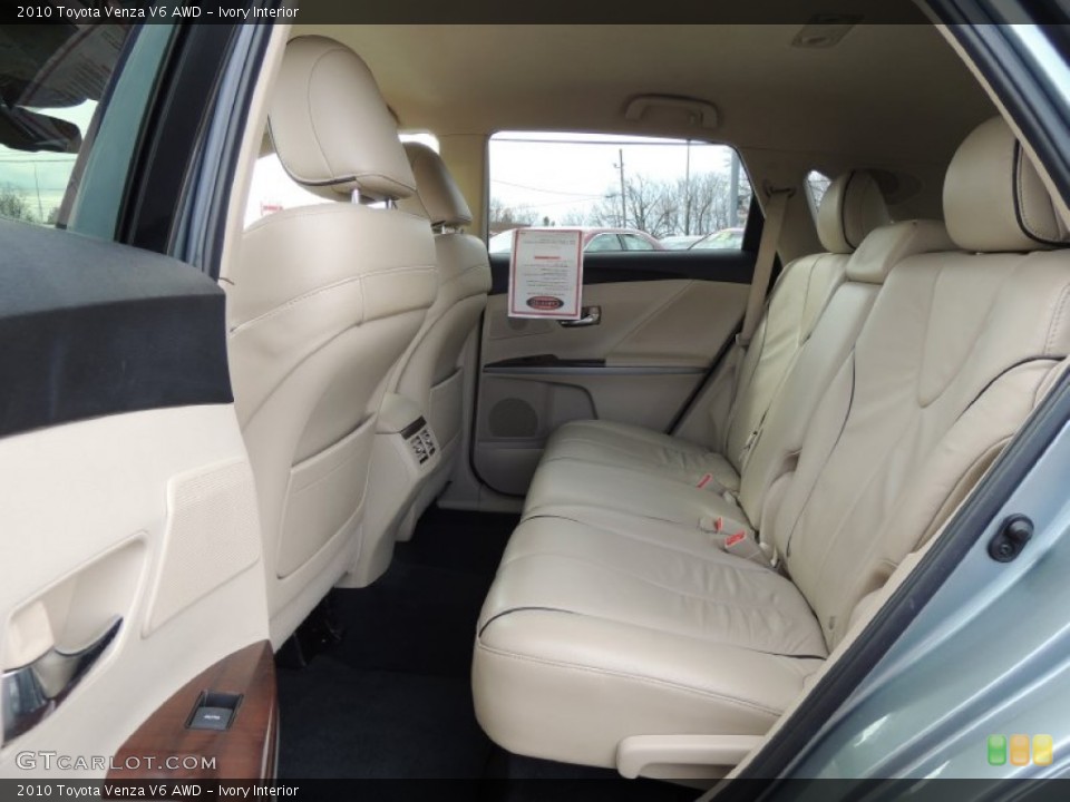 Ivory Interior Rear Seat for the 2010 Toyota Venza V6 AWD #77572761