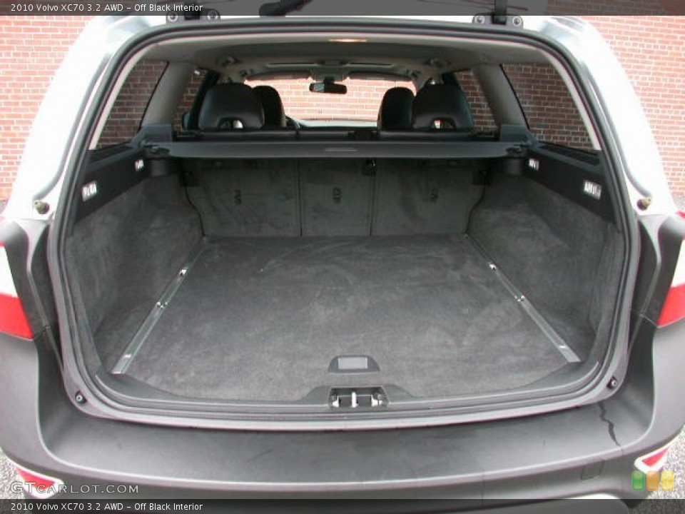 Off Black Interior Trunk for the 2010 Volvo XC70 3.2 AWD #77574948