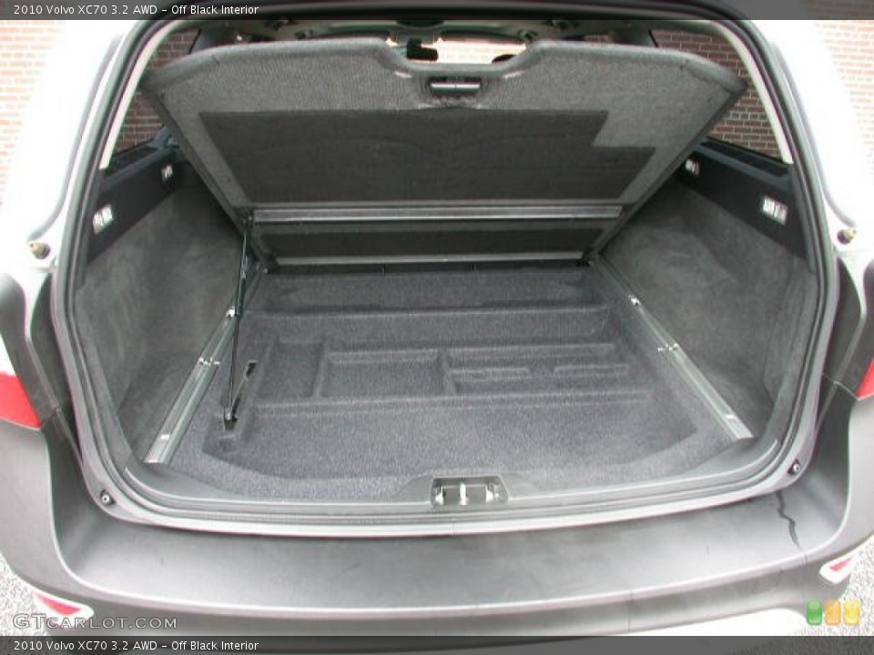 Off Black Interior Trunk for the 2010 Volvo XC70 3.2 AWD #77574968