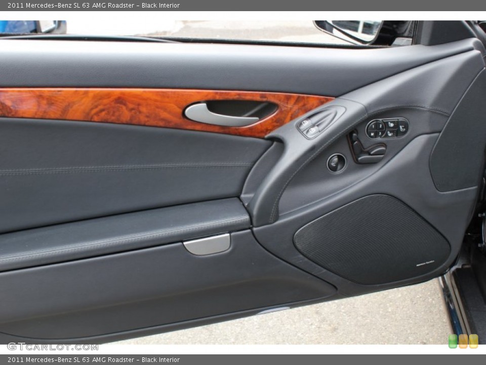 Black Interior Door Panel for the 2011 Mercedes-Benz SL 63 AMG Roadster #77576518