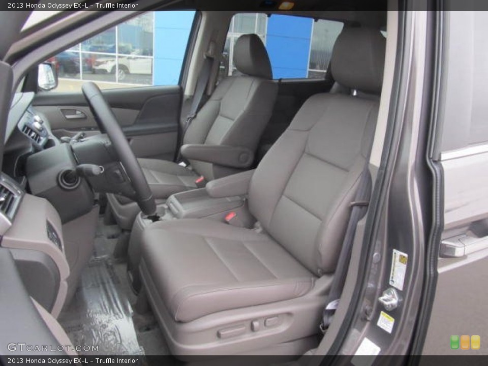 Truffle Interior Photo for the 2013 Honda Odyssey EX-L #77578238