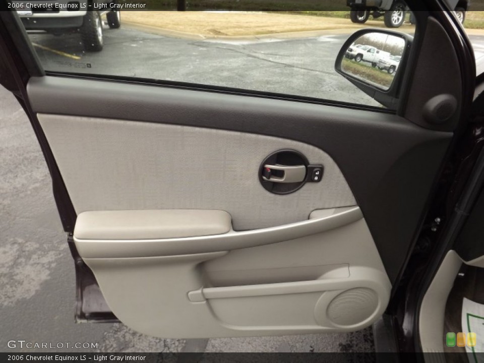 Light Gray Interior Door Panel for the 2006 Chevrolet Equinox LS #77578780