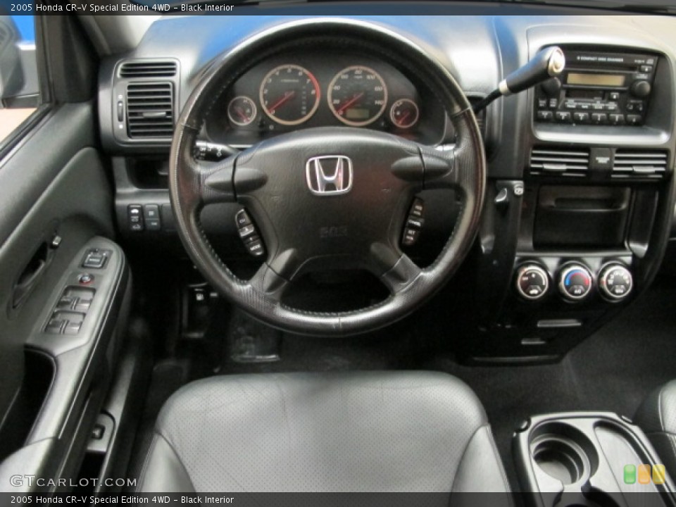 Black Interior Dashboard for the 2005 Honda CR-V Special Edition 4WD #77580489