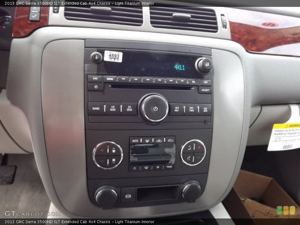 Light Titanium Interior Controls for the 2013 GMC Sierra 3500HD SLT Extended Cab 4x4 Chassis #77581312