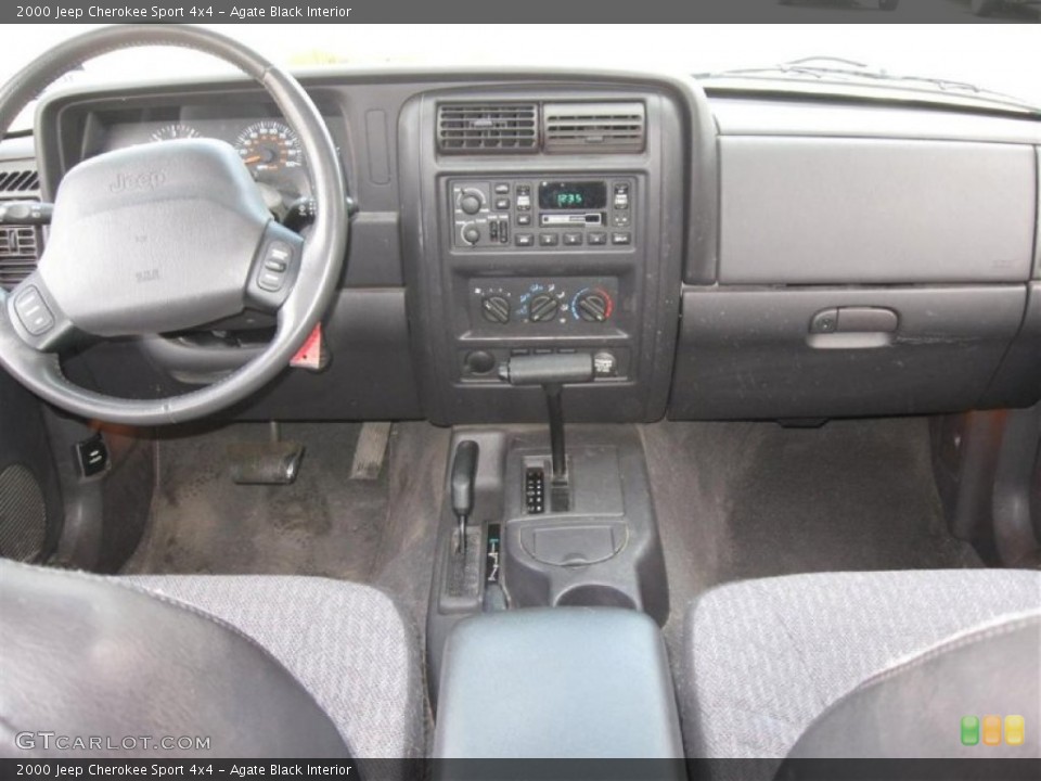 2000 Jeep cherokee sport interior #4