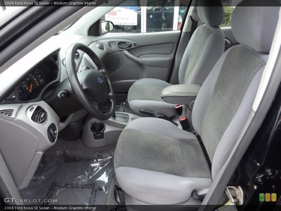 Medium Graphite Interior Front Seat for the 2004 Ford Focus SE Sedan #77586988