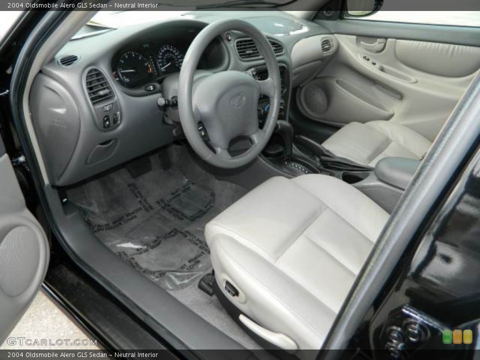Neutral Interior Photo for the 2004 Oldsmobile Alero GLS Sedan #77587394