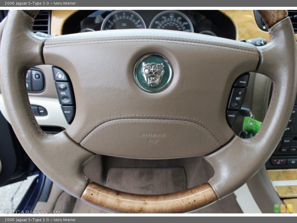 Ivory Interior Steering Wheel for the 2006 Jaguar S-Type 3.0 #77589000