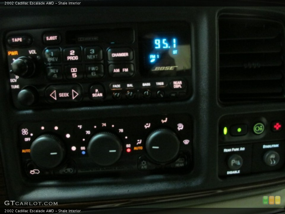 Shale Interior Controls for the 2002 Cadillac Escalade AWD #77589670
