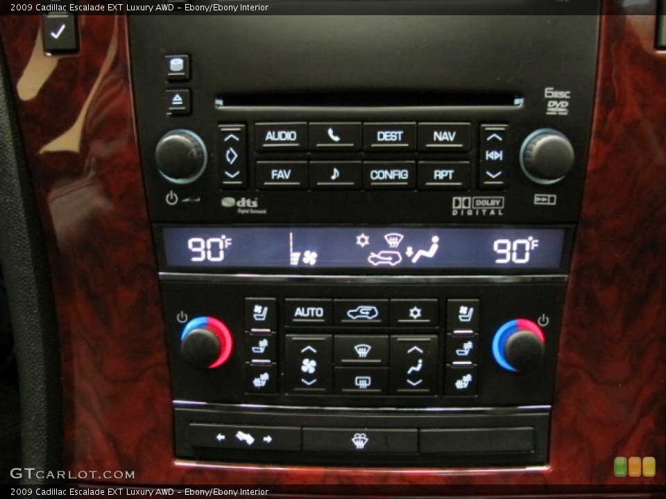 Ebony/Ebony Interior Controls for the 2009 Cadillac Escalade EXT Luxury AWD #77590680