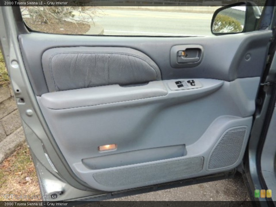 Gray Interior Door Panel for the 2000 Toyota Sienna LE #77593614
