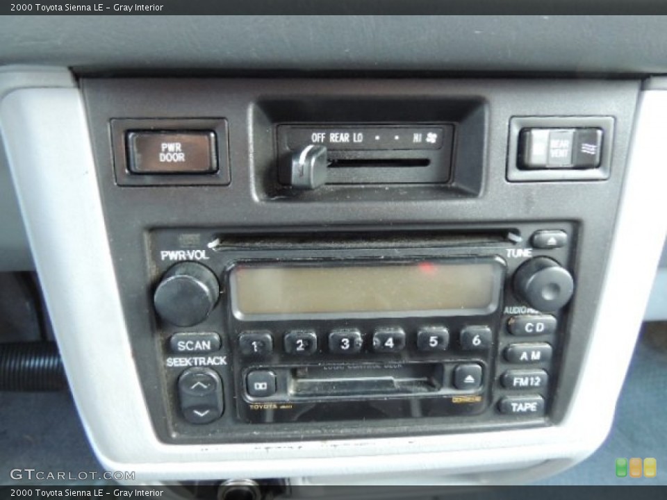 Gray Interior Audio System for the 2000 Toyota Sienna LE #77593674