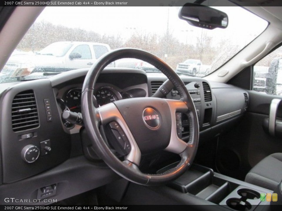 Ebony Black Interior Dashboard for the 2007 GMC Sierra 2500HD SLE Extended Cab 4x4 #77596640