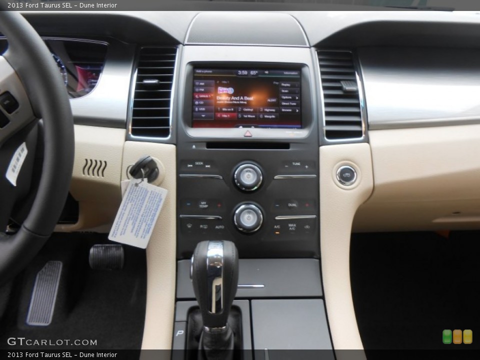 Dune Interior Controls for the 2013 Ford Taurus SEL #77597475