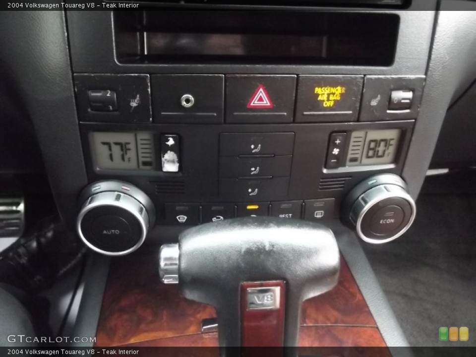 Teak Interior Controls for the 2004 Volkswagen Touareg V8 #77600949