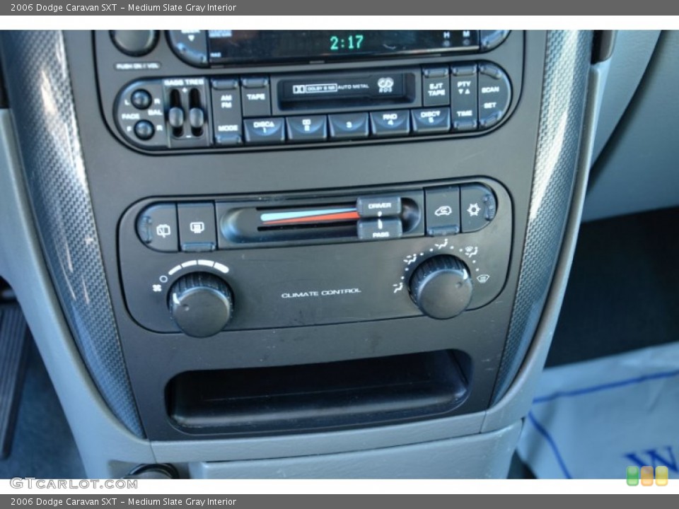 Medium Slate Gray Interior Controls for the 2006 Dodge Caravan SXT #77607879