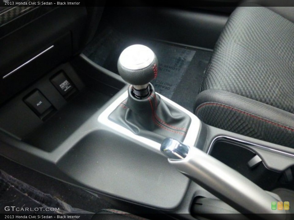Black Interior Transmission for the 2013 Honda Civic Si Sedan #77608123