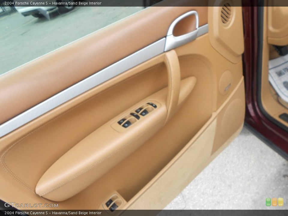 Havanna/Sand Beige Interior Door Panel for the 2004 Porsche Cayenne S #77608290