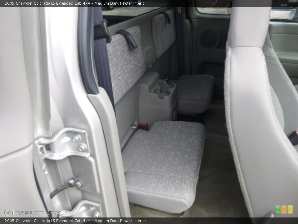 Medium Dark Pewter Interior Rear Seat for the 2005 Chevrolet Colorado LS Extended Cab 4x4 #77608689