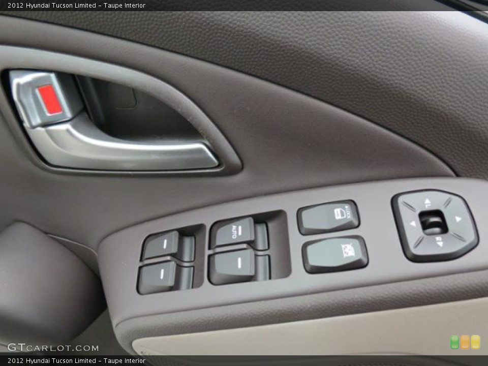 Taupe Interior Controls for the 2012 Hyundai Tucson Limited #77609376
