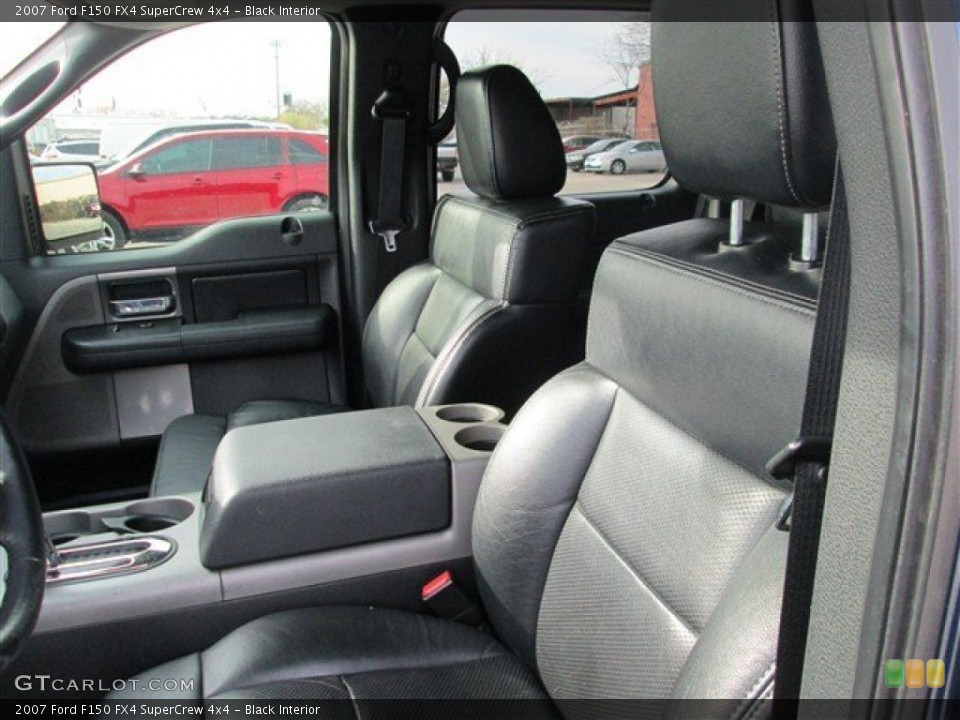 Black Interior Photo for the 2007 Ford F150 FX4 SuperCrew 4x4 #77611697
