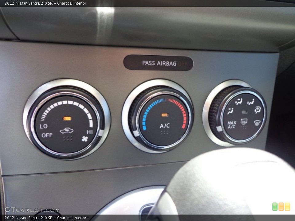 Charcoal Interior Controls for the 2012 Nissan Sentra 2.0 SR #77624252