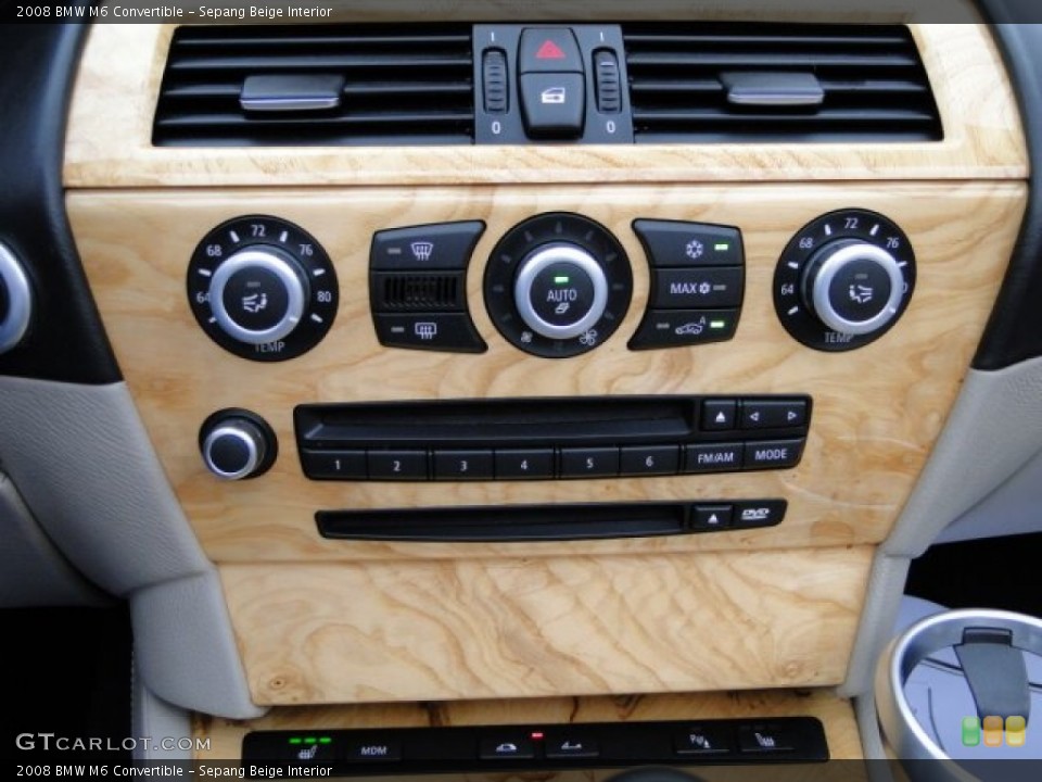 Sepang Beige Interior Controls for the 2008 BMW M6 Convertible #77627286