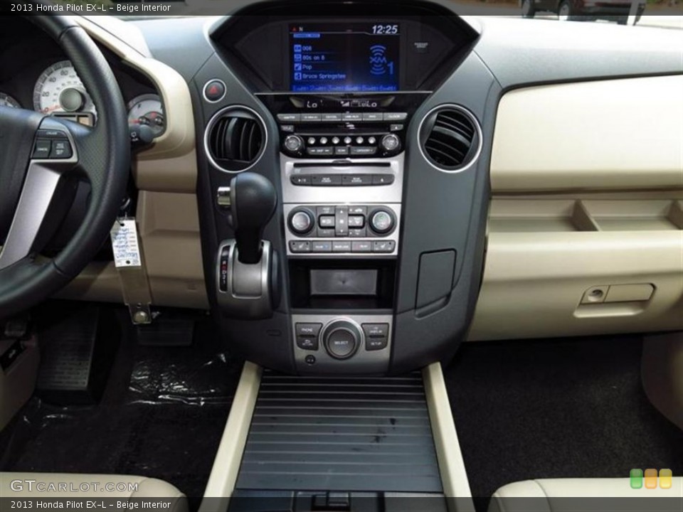 Beige Interior Controls for the 2013 Honda Pilot EX-L #77629725