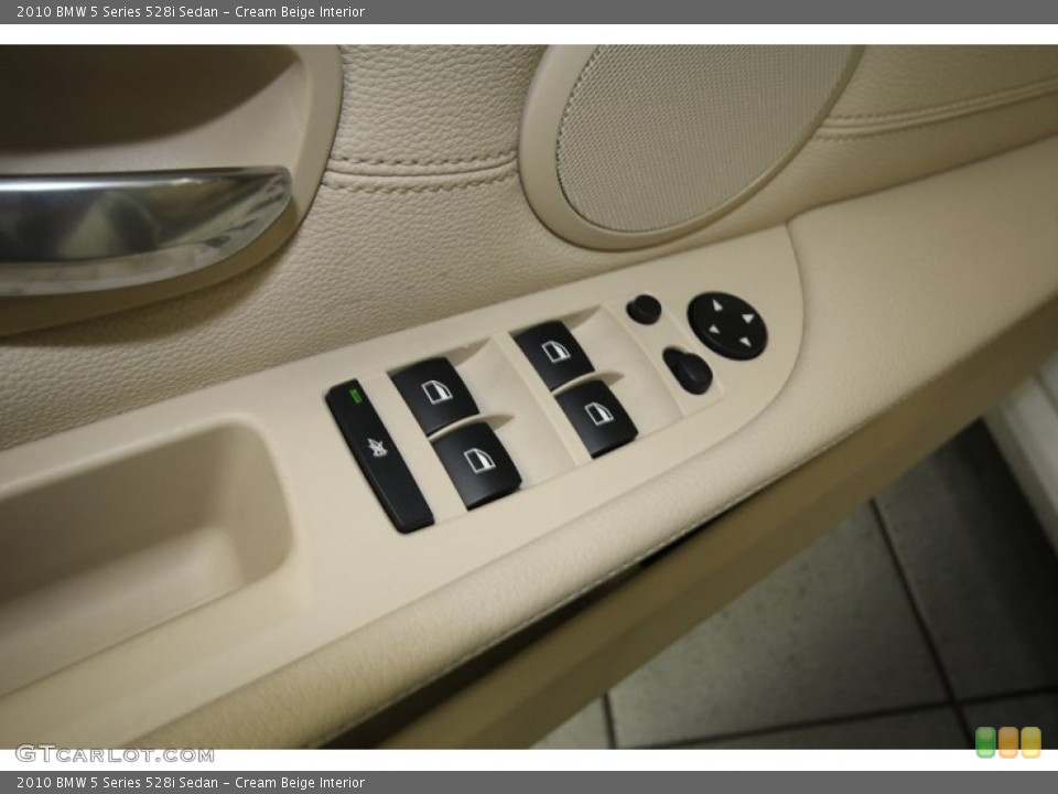Cream Beige Interior Controls for the 2010 BMW 5 Series 528i Sedan #77631376