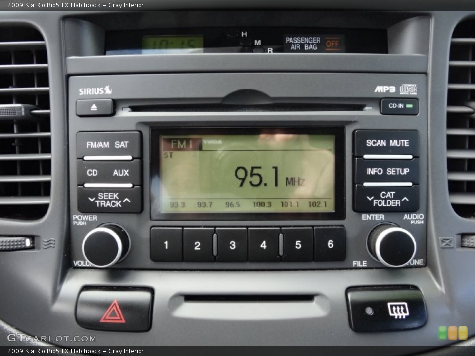 Gray Interior Audio System for the 2009 Kia Rio Rio5 LX Hatchback #77640697