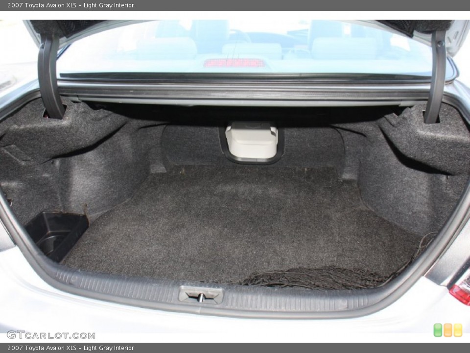 Light Gray Interior Trunk for the 2007 Toyota Avalon XLS #77645215