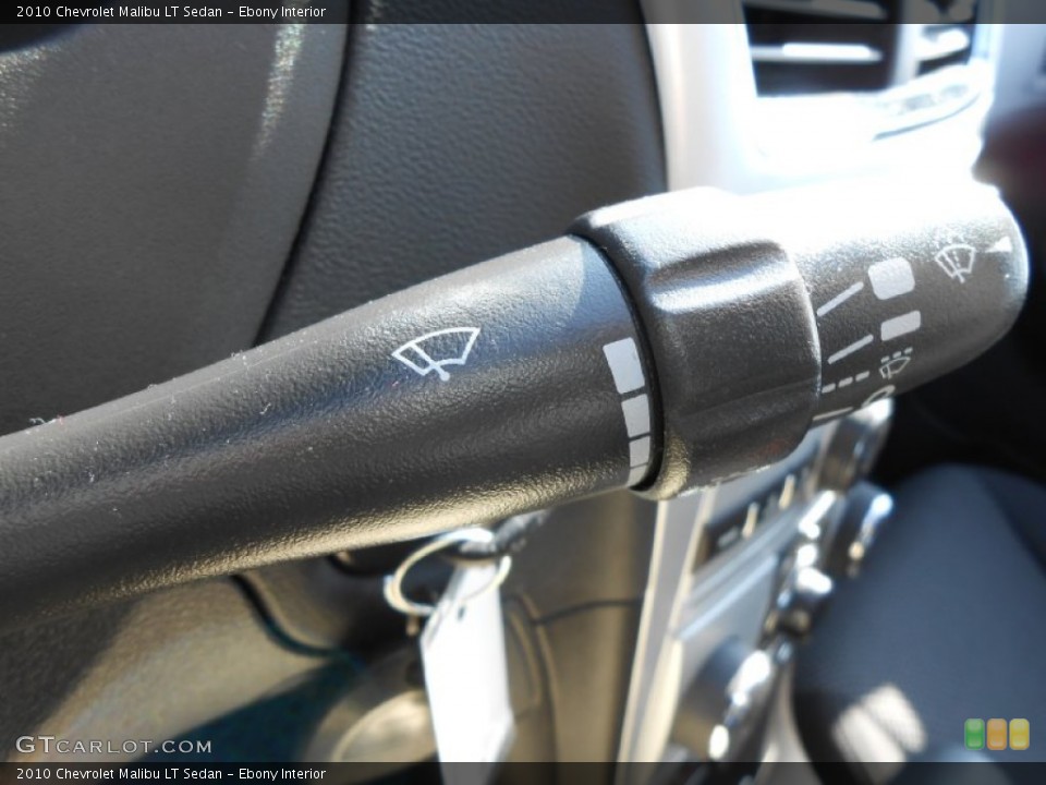 Ebony Interior Controls for the 2010 Chevrolet Malibu LT Sedan #77647872