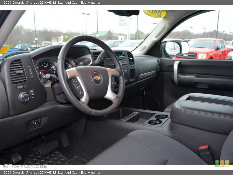 Ebony Interior Photo for the 2009 Chevrolet Silverado 2500HD LT Extended Cab #77648325