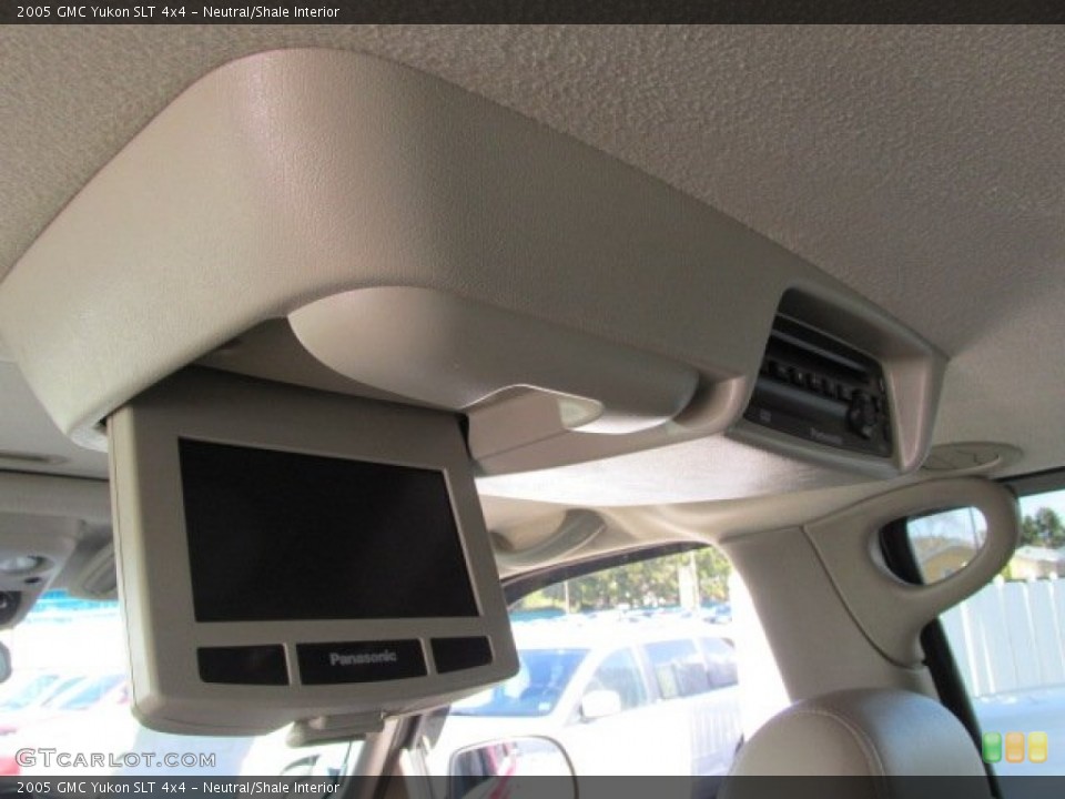 Neutral/Shale Interior Entertainment System for the 2005 GMC Yukon SLT 4x4 #77648499