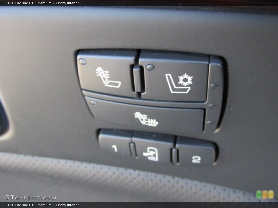 Ebony Interior Controls for the 2011 Cadillac DTS Premium #77649015