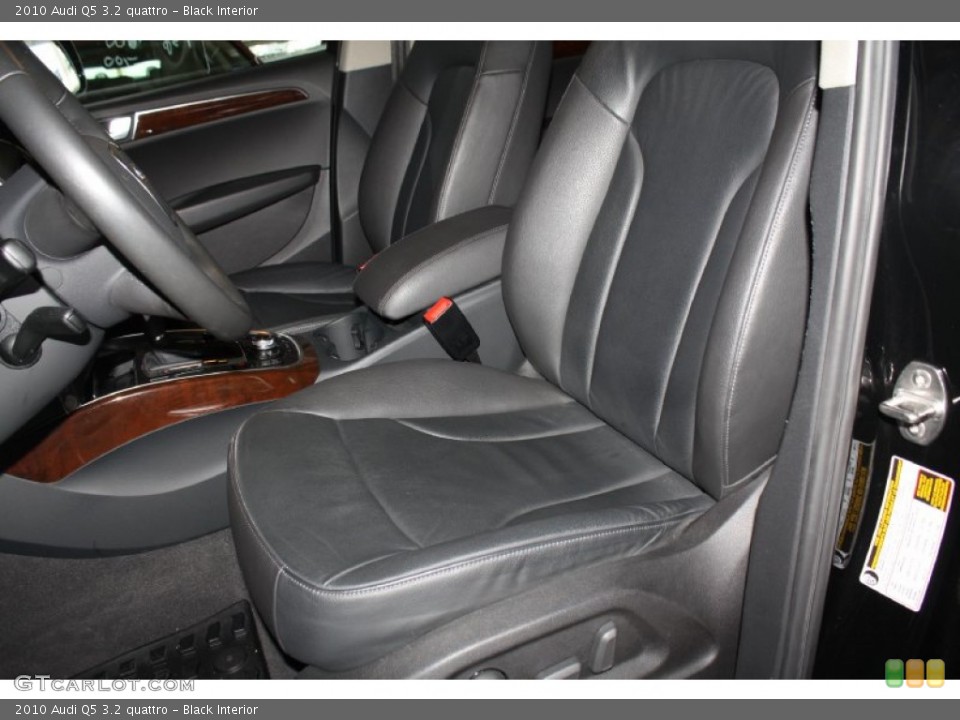 Black Interior Front Seat for the 2010 Audi Q5 3.2 quattro #77653182