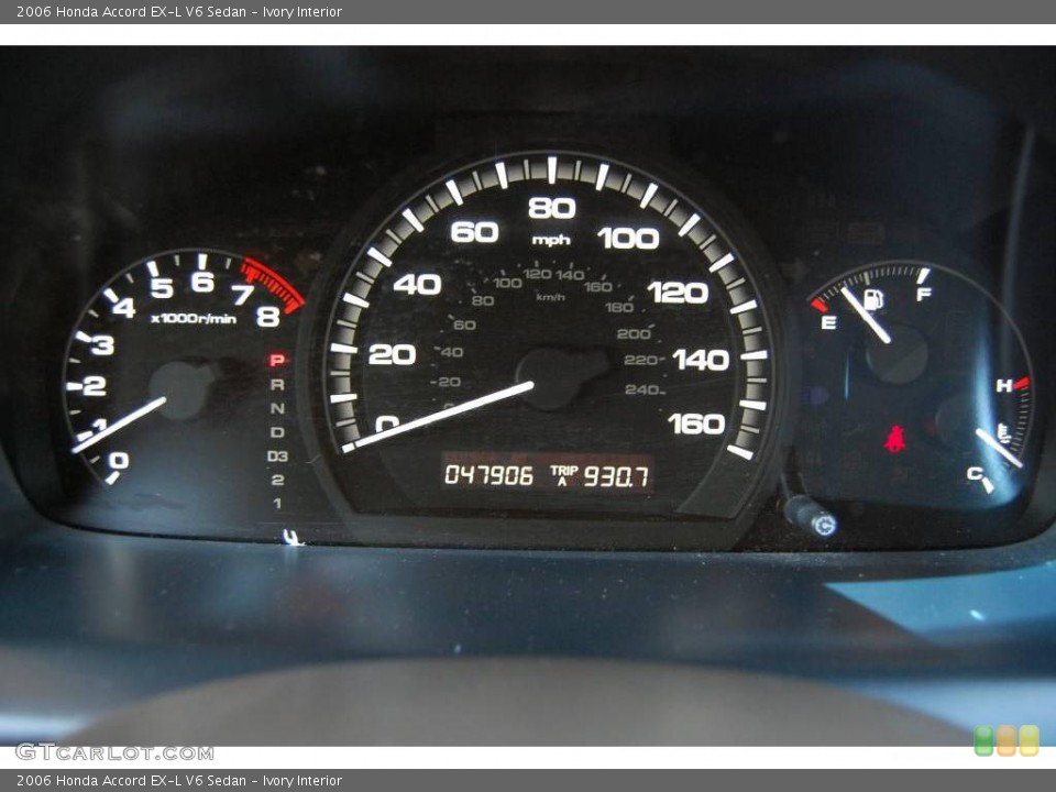 Ivory Interior Gauges for the 2006 Honda Accord EX-L V6 Sedan #7765359