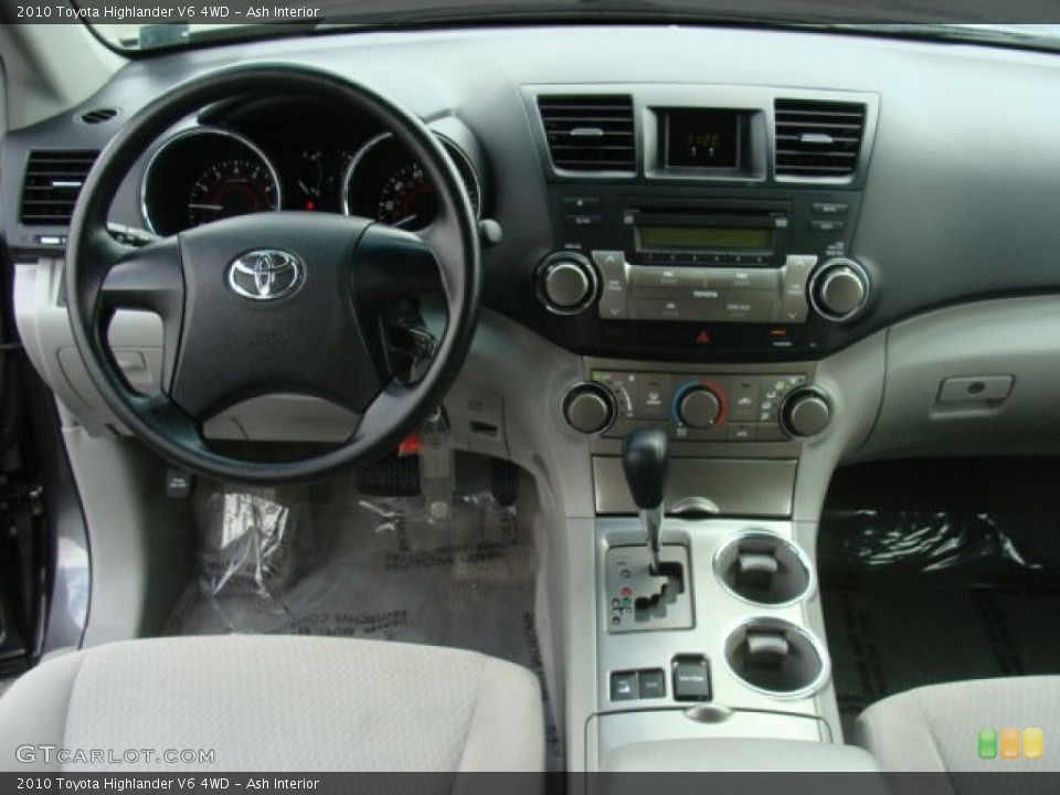 Ash Interior Dashboard for the 2010 Toyota Highlander V6 4WD #77654278