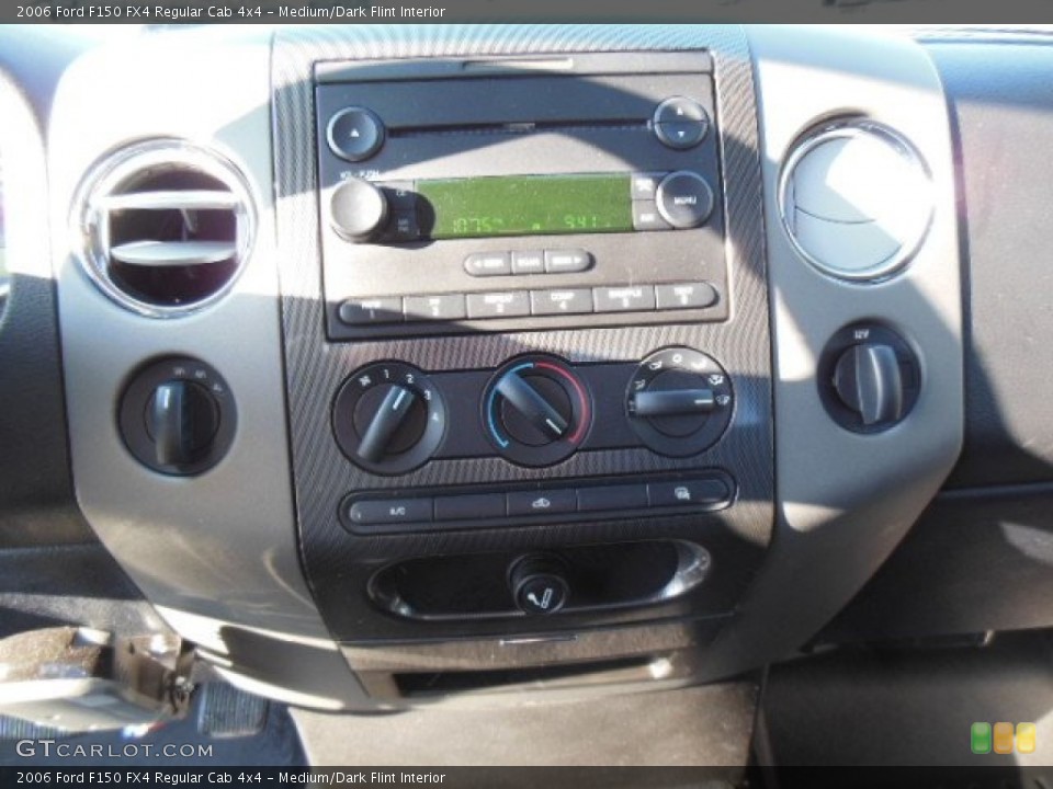 Medium/Dark Flint Interior Controls for the 2006 Ford F150 FX4 Regular Cab 4x4 #77659199