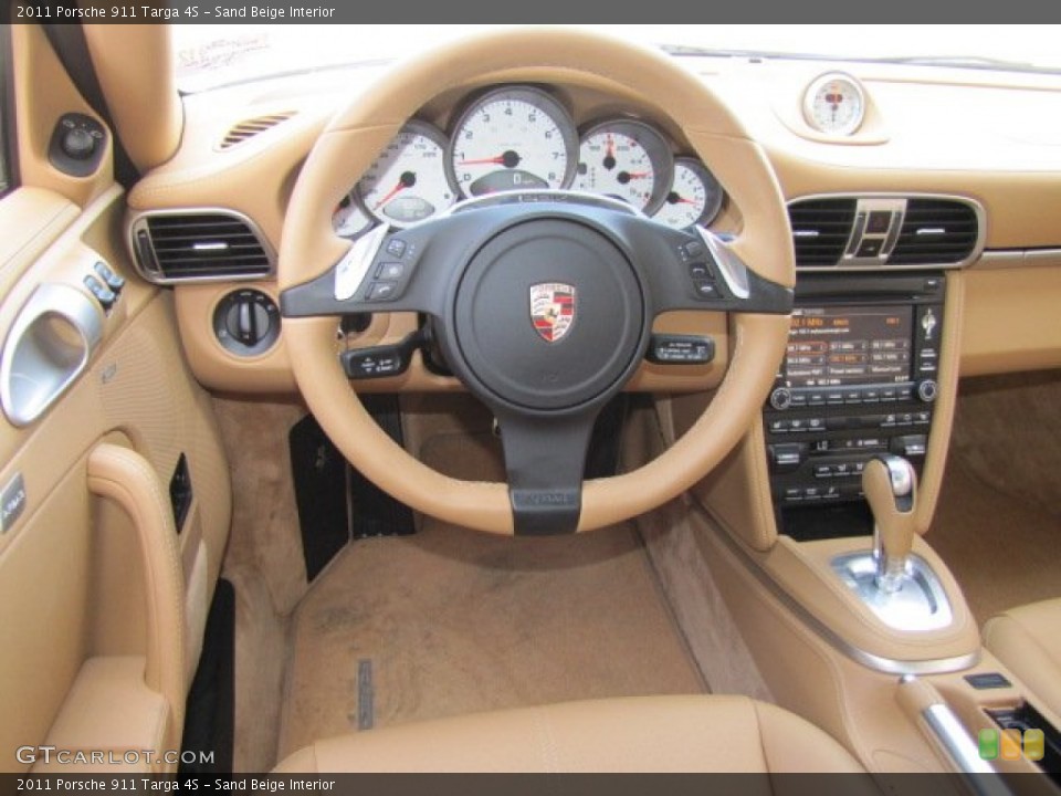 Sand Beige Interior Dashboard for the 2011 Porsche 911 Targa 4S #77660238