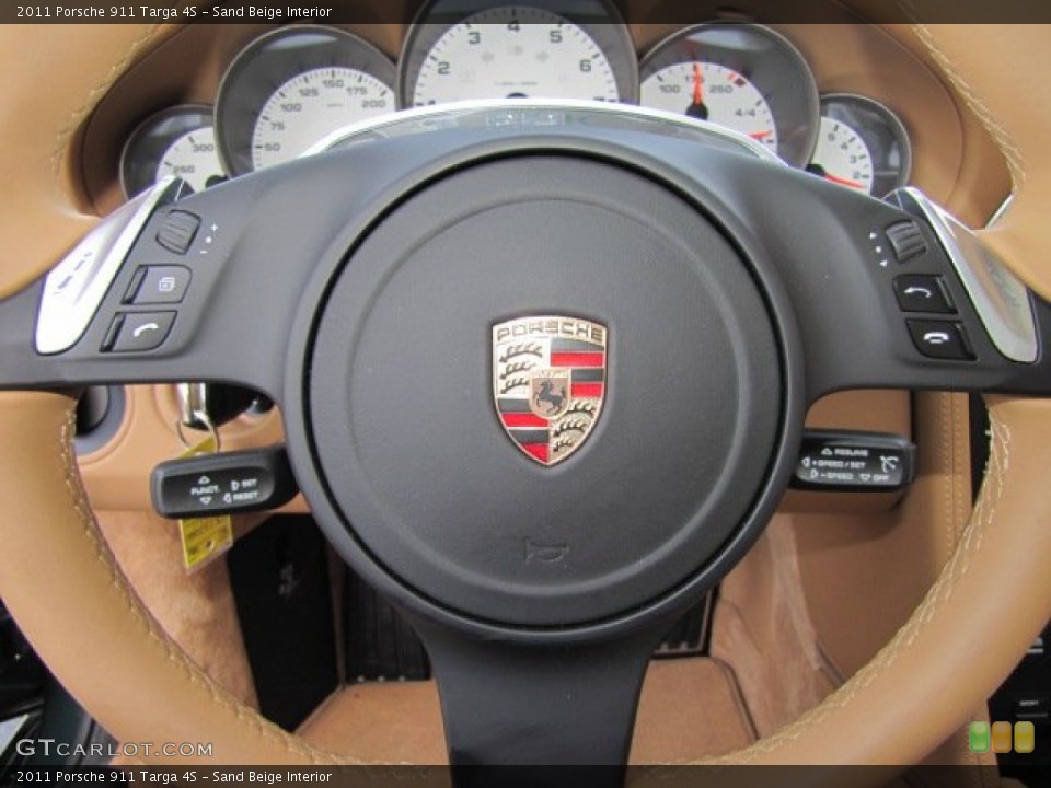 Sand Beige Interior Controls for the 2011 Porsche 911 Targa 4S #77660259