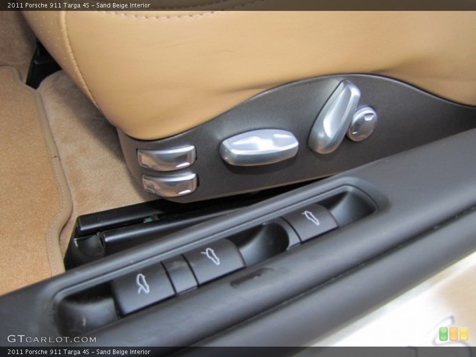 Sand Beige Interior Controls for the 2011 Porsche 911 Targa 4S #77660625