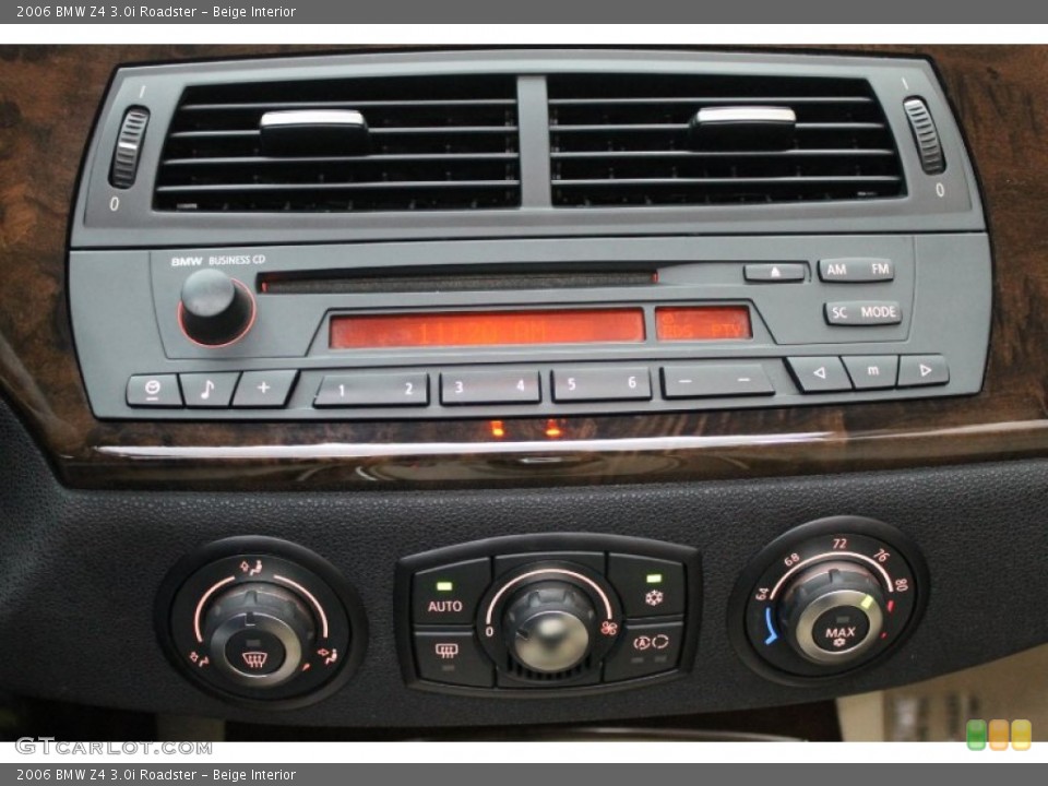 Beige Interior Controls for the 2006 BMW Z4 3.0i Roadster #77661150