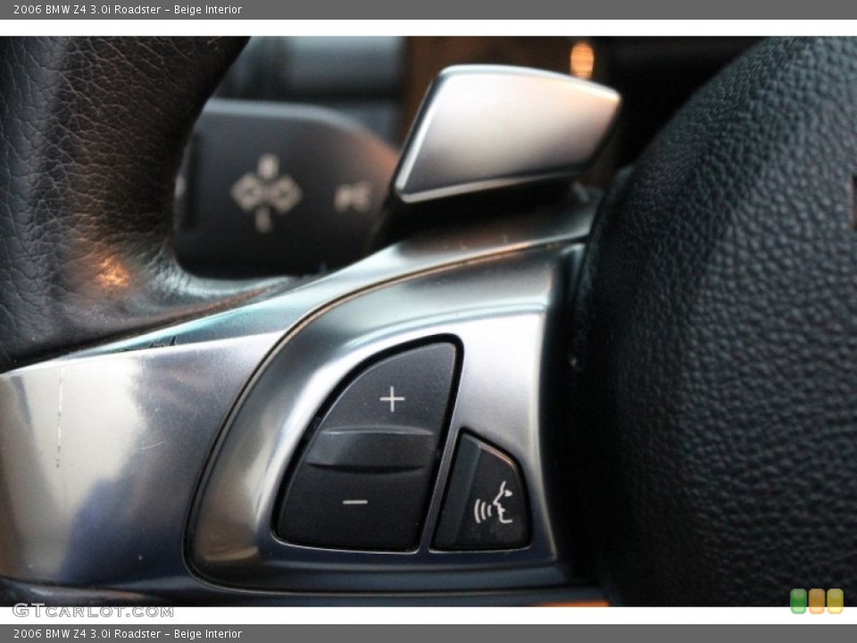 Beige Interior Controls for the 2006 BMW Z4 3.0i Roadster #77661204