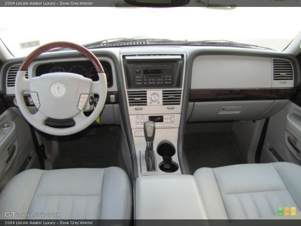 Dove Grey Interior Dashboard for the 2004 Lincoln Aviator Luxury #77663074