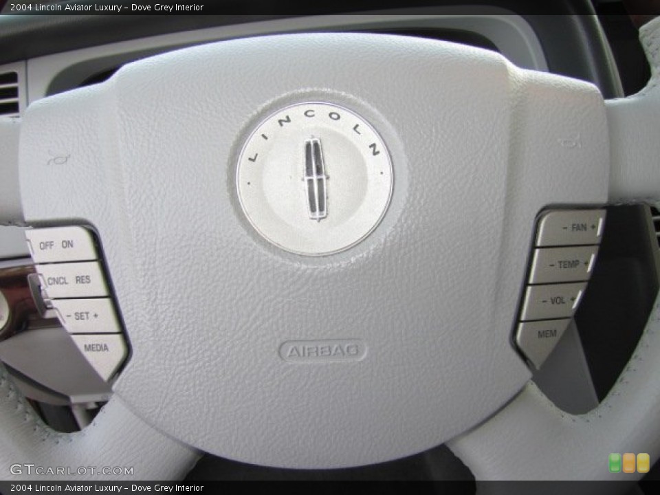 Dove Grey Interior Controls for the 2004 Lincoln Aviator Luxury #77663253