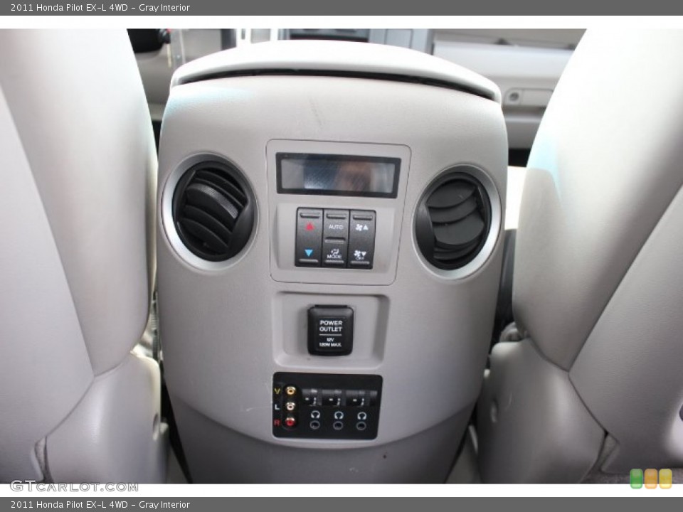 Gray Interior Controls for the 2011 Honda Pilot EX-L 4WD #77665926