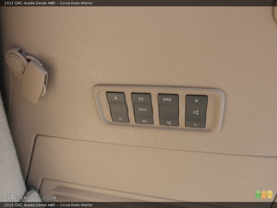 Cocoa Dune Interior Controls for the 2013 GMC Acadia Denali AWD #77669598