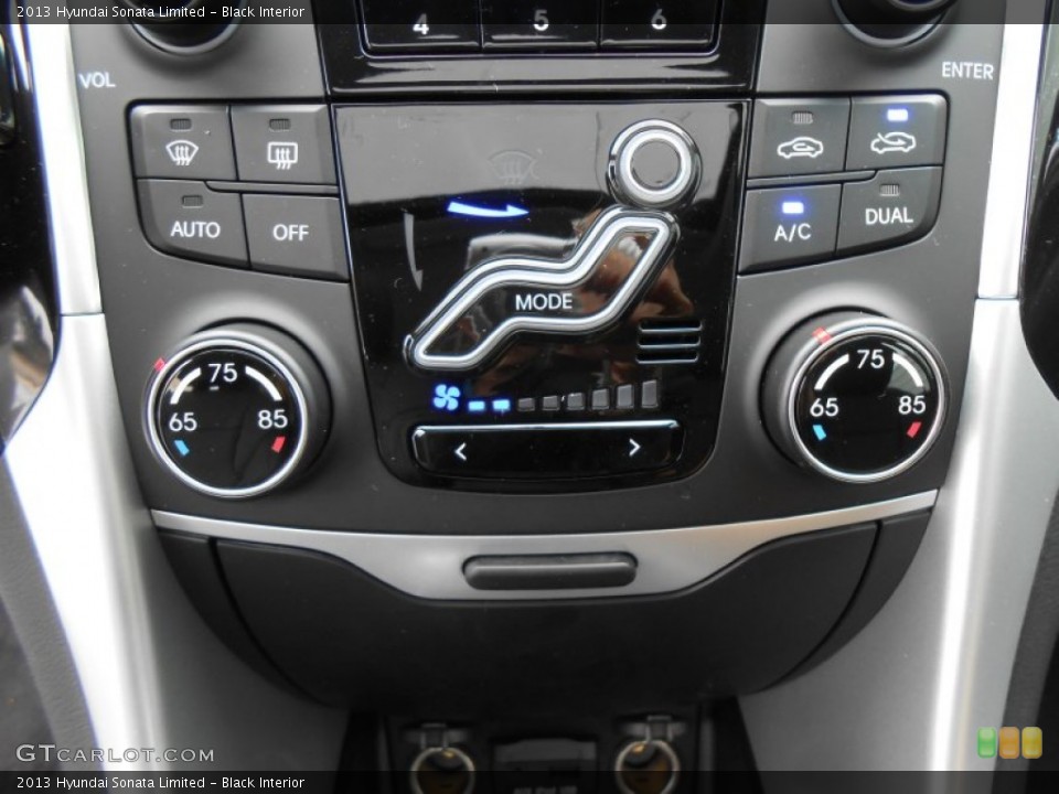 Black Interior Controls for the 2013 Hyundai Sonata Limited #77674350