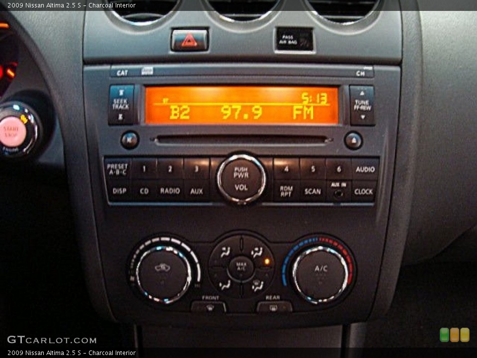 Charcoal Interior Controls for the 2009 Nissan Altima 2.5 S #77678638